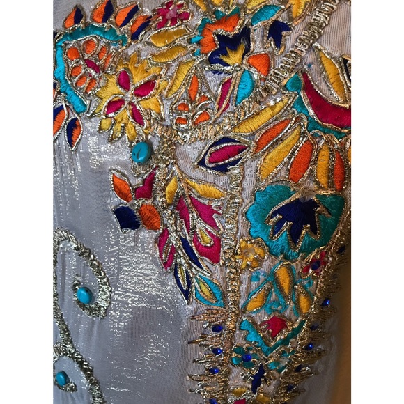 Sold!!!Beautiful colorful shalwar kameez. - Picture 3 of 3